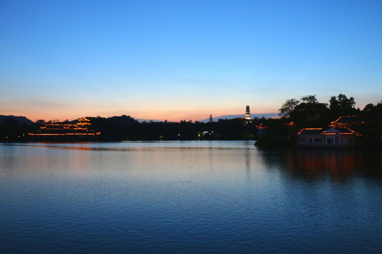 Huizhou Xilin West Lake Boutique Hotel Bagian luar foto